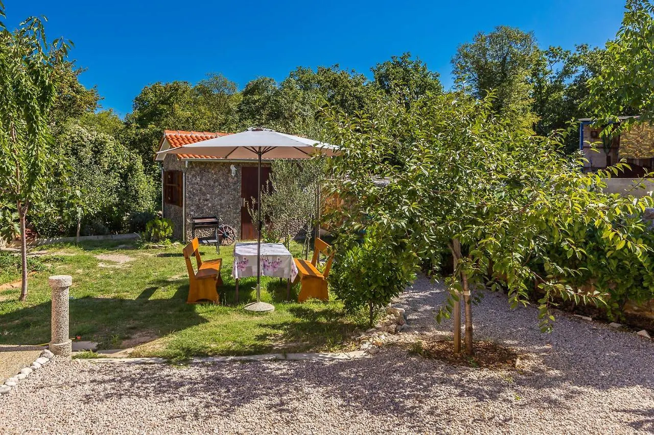 Holiday Home Vrh 0*, Vrh (Krk) Kroatië