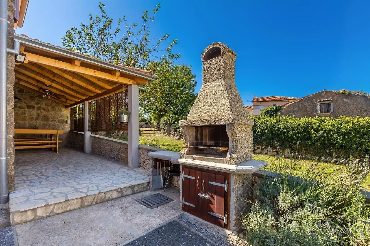 Holiday Home Vrh Vrh (Krk)